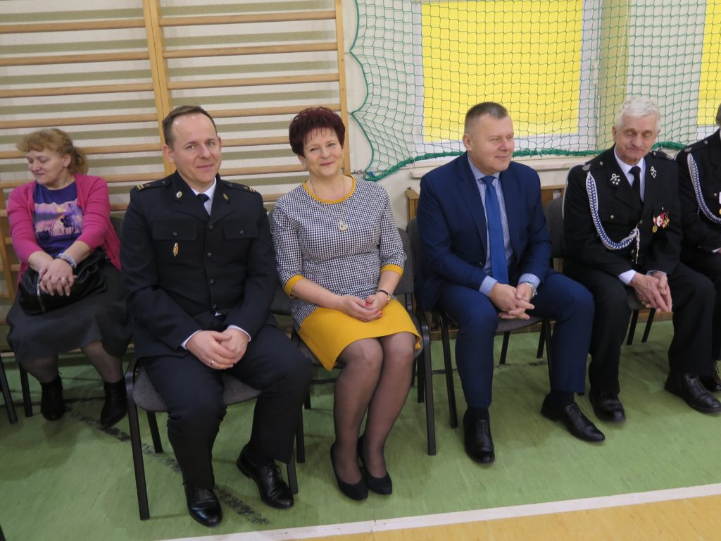 Spotkanie w SP w Domaszewnicy ze strażakami