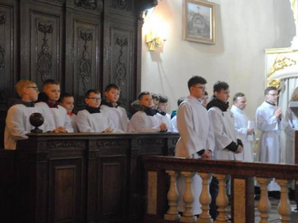Przyjęcie nowych ministrantów