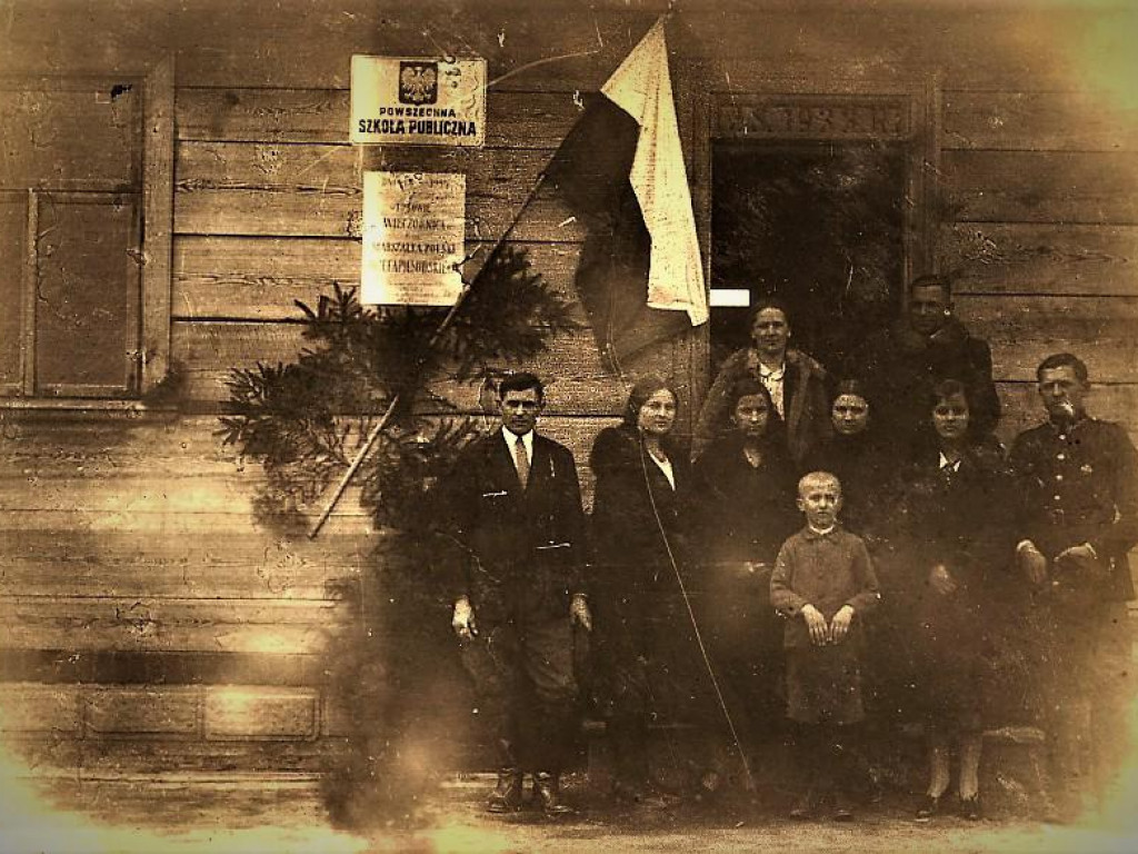 Historia Szkoły Podstawowej w Turowie