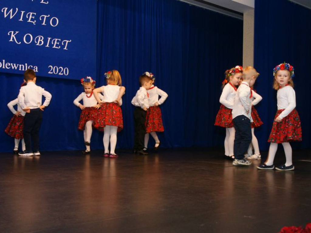Gminne Święto Kobiet w Kąkolewnicy