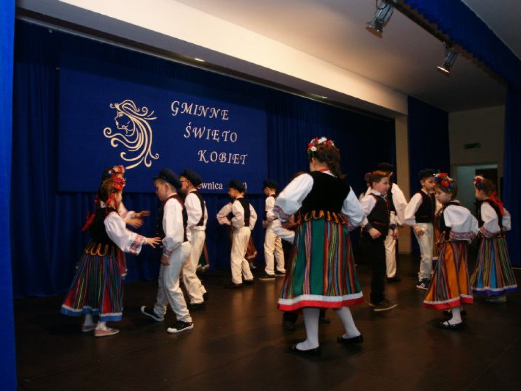 Gminne Święto Kobiet w Kąkolewnicy