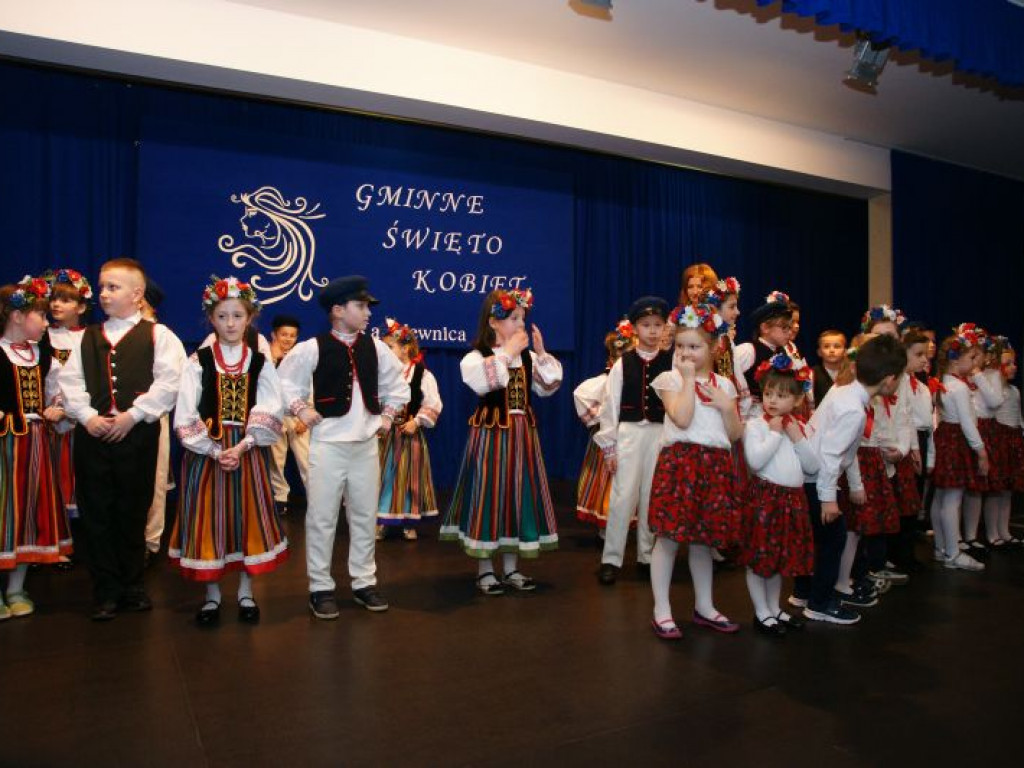 Gminne Święto Kobiet w Kąkolewnicy