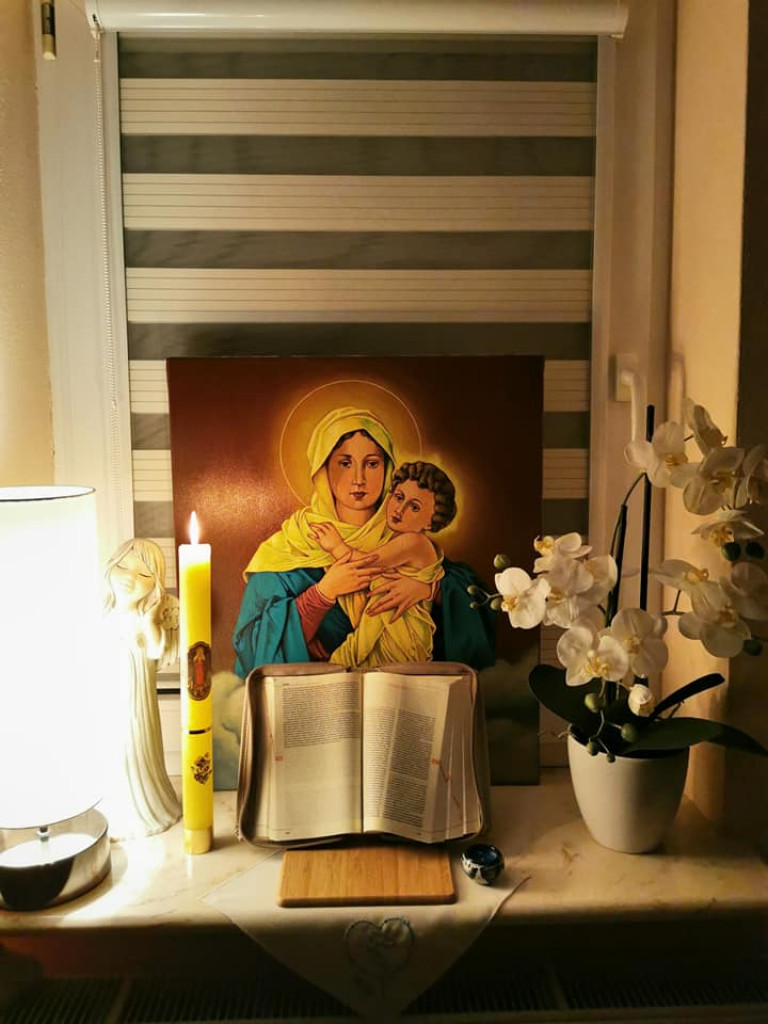 Ołtarzyki domowe - zdjęcia