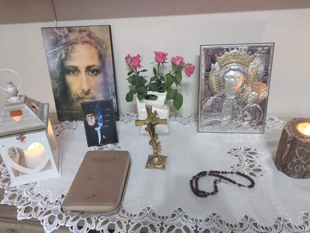 Ołtarzyki domowe - zdjęcia