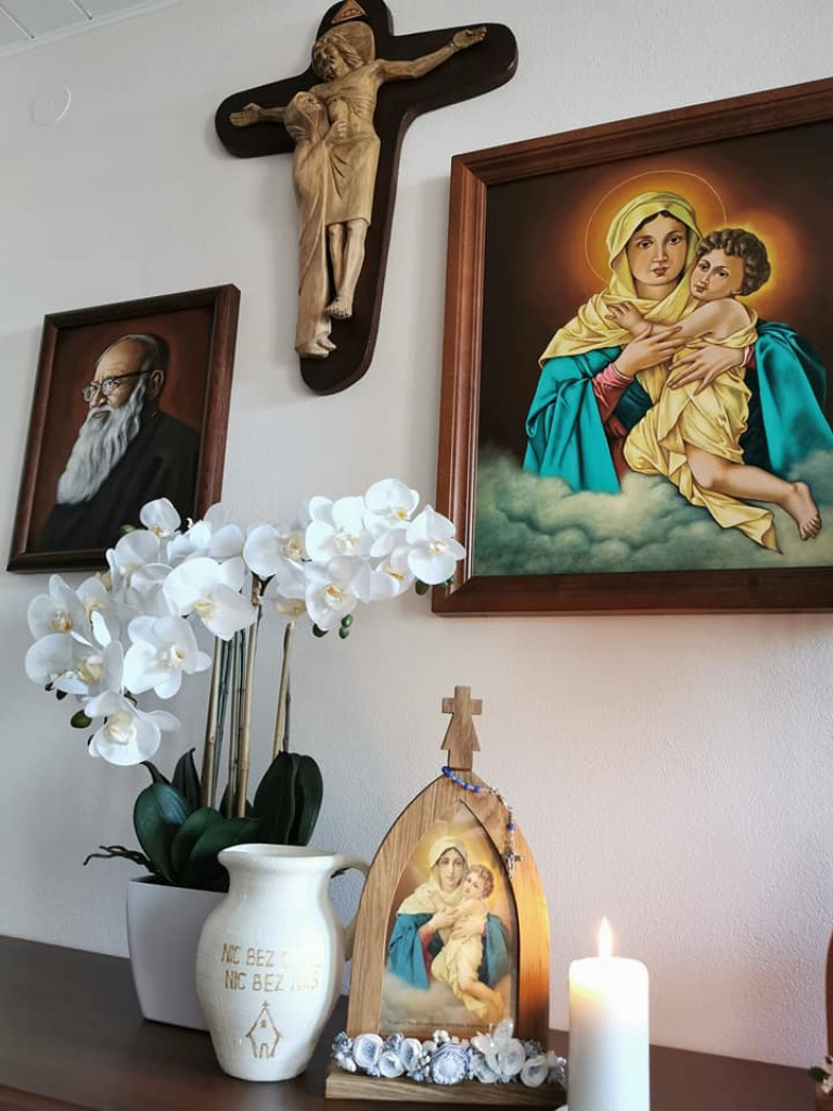 Ołtarzyki domowe - zdjęcia