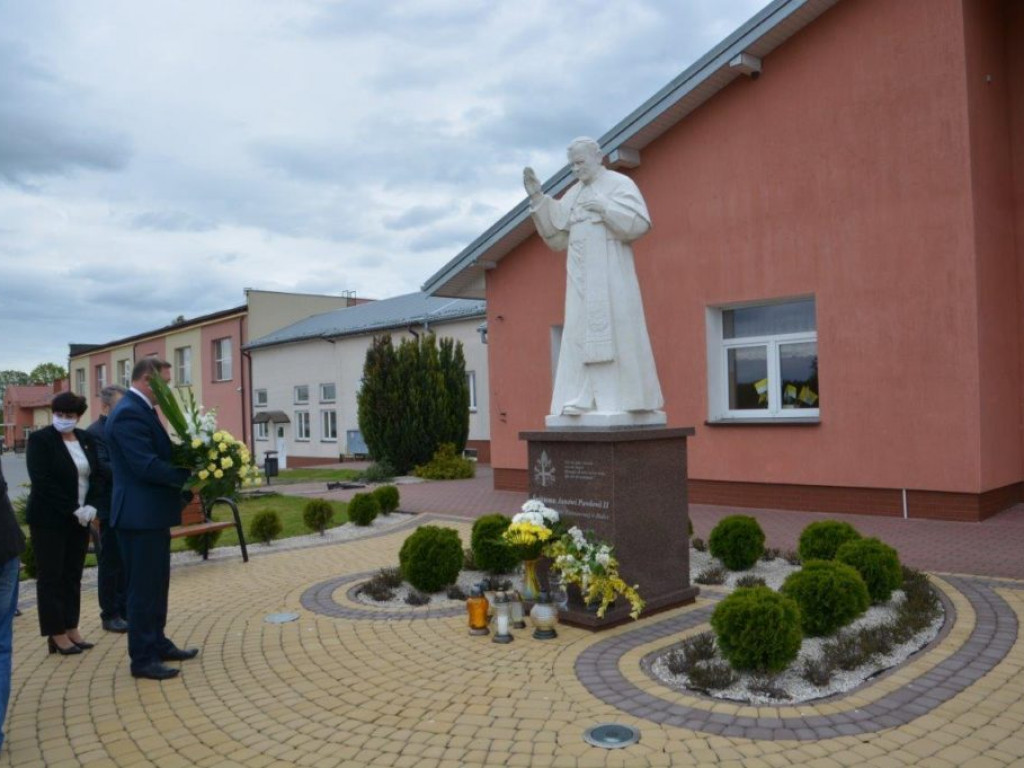 Uroczystość w Białce z okazji 100. rocznicy urodzin Jana Pawła II