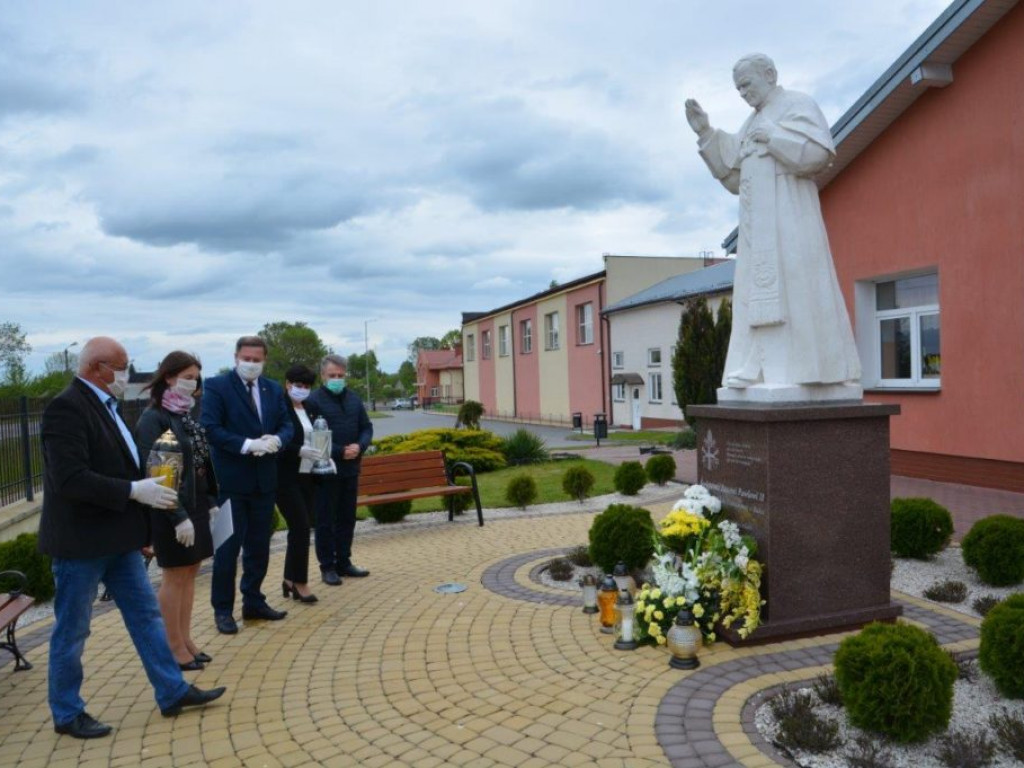 Uroczystość w Białce z okazji 100. rocznicy urodzin Jana Pawła II