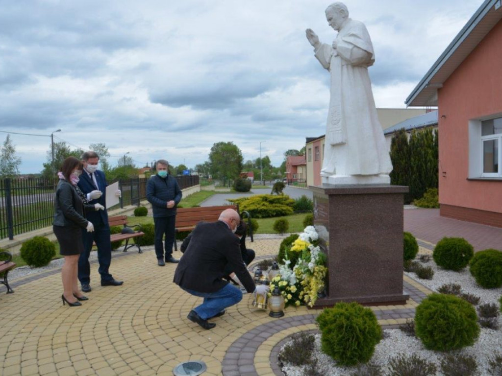 Uroczystość w Białce z okazji 100. rocznicy urodzin Jana Pawła II