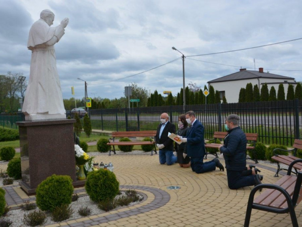 Uroczystość w Białce z okazji 100. rocznicy urodzin Jana Pawła II