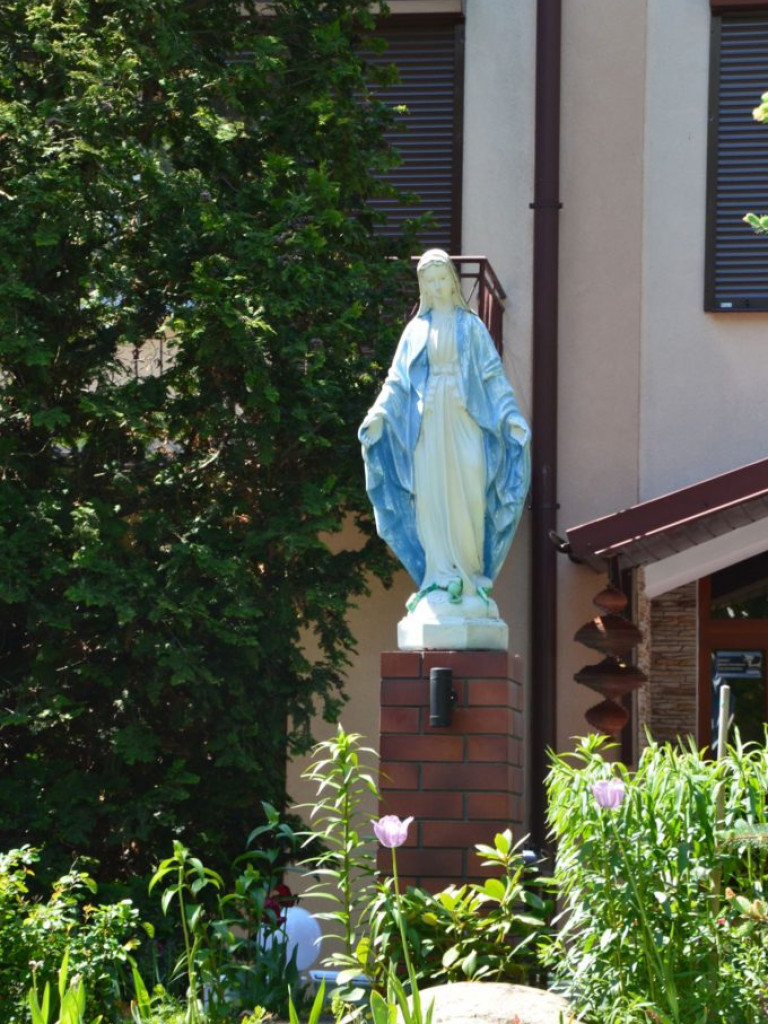 Parafia NMP Matki Kościoła w Tarle