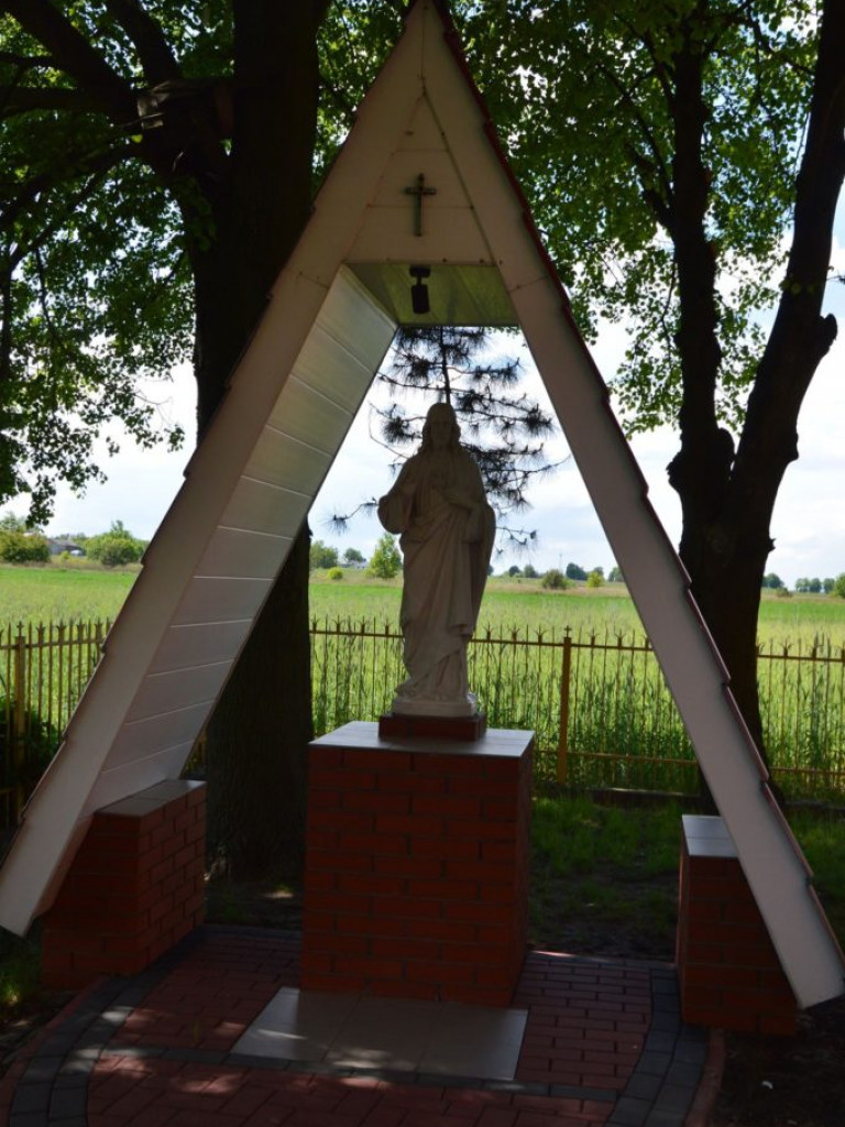 Parafia NMP Matki Kościoła w Tarle