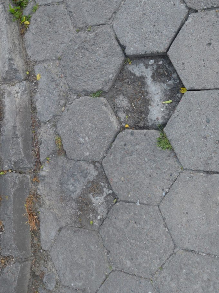 Problem z bocznym odgałęzieniem, czyli ulica Jana Pawła II