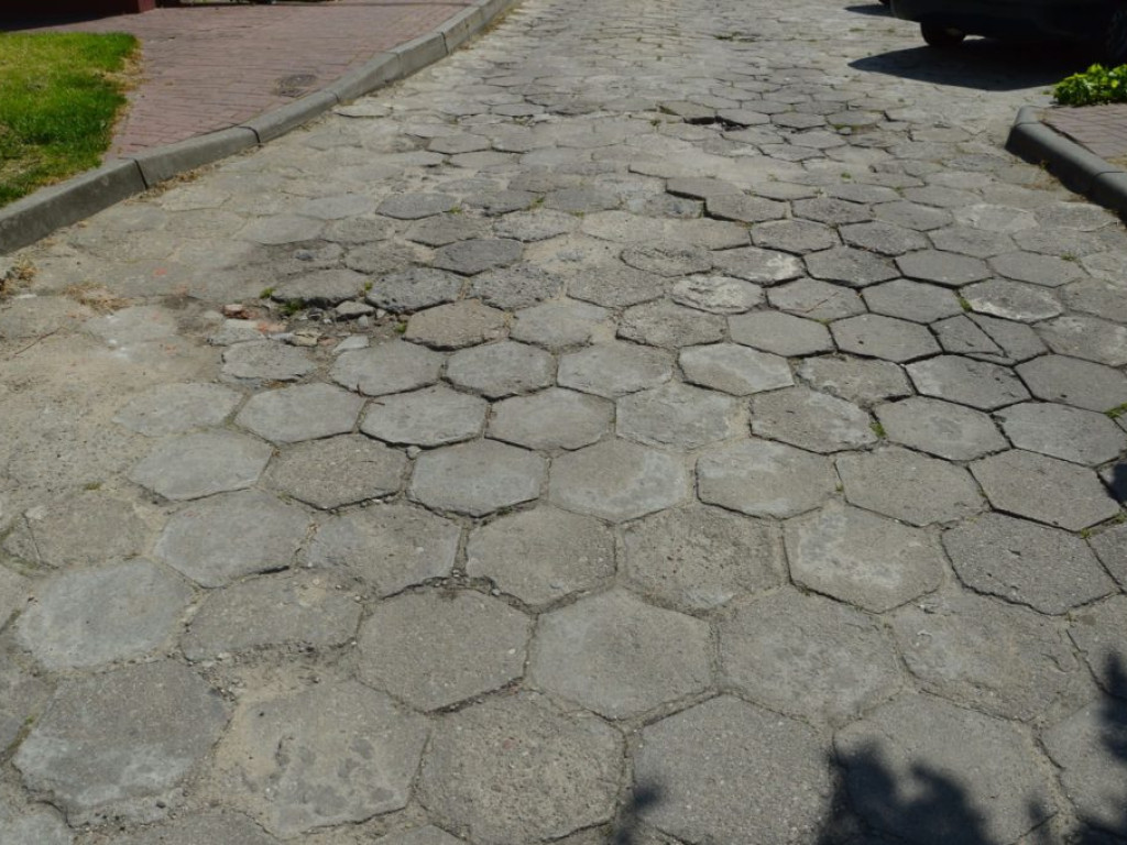 Problem z bocznym odgałęzieniem, czyli ulica Jana Pawła II