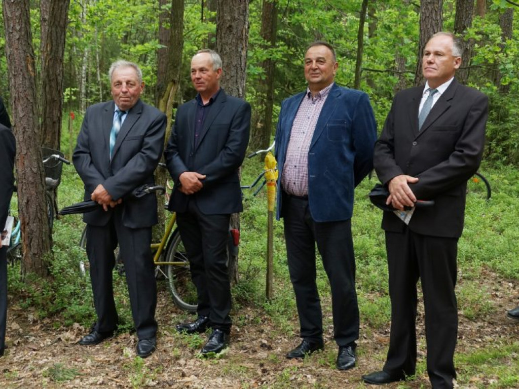 Uroczystość patriotyczna na uroczysku Baran