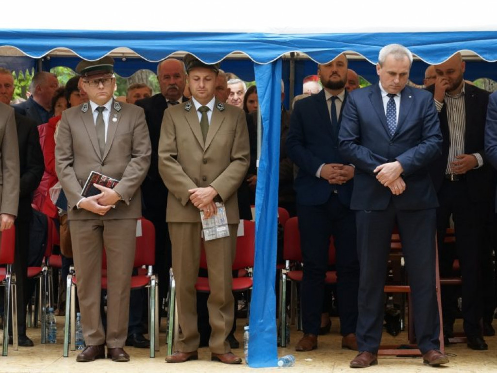 Uroczystość patriotyczna na uroczysku Baran