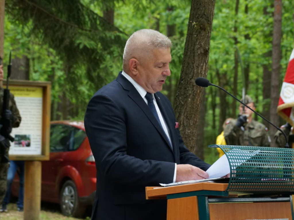 Uroczystość patriotyczna na uroczysku Baran