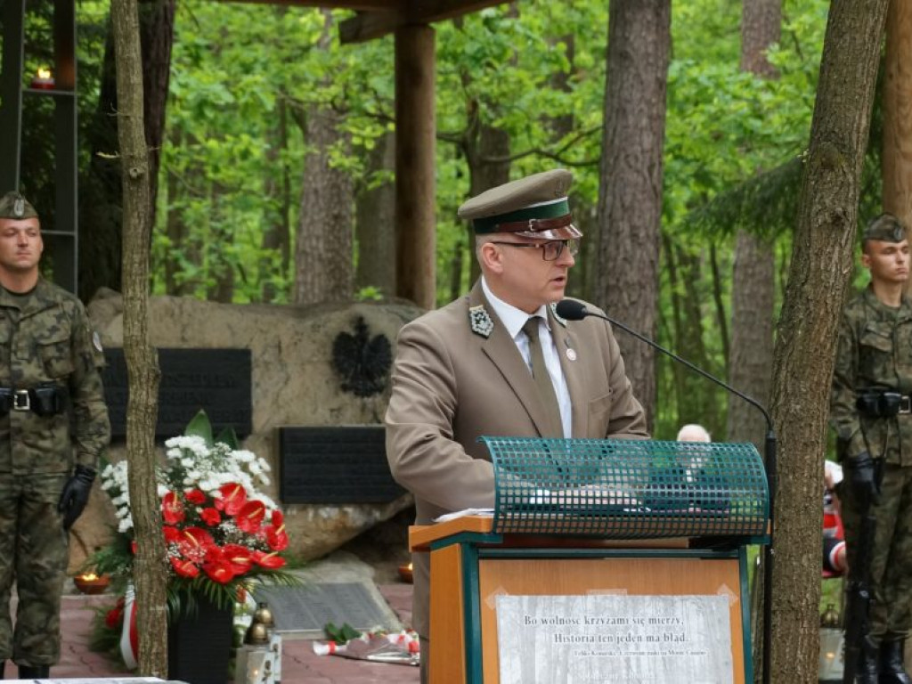 Uroczystość patriotyczna na uroczysku Baran