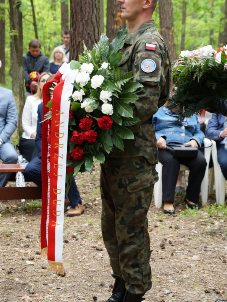 Uroczystość patriotyczna na uroczysku Baran