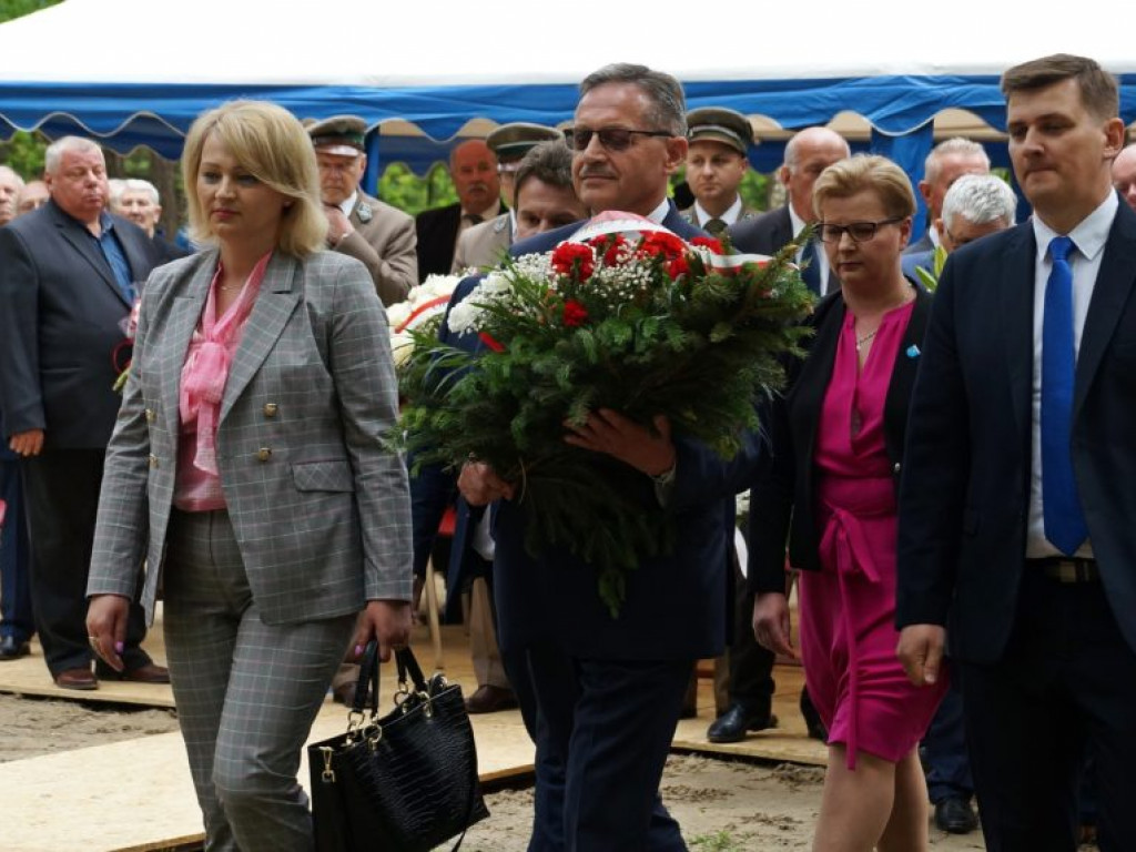 Uroczystość patriotyczna na uroczysku Baran