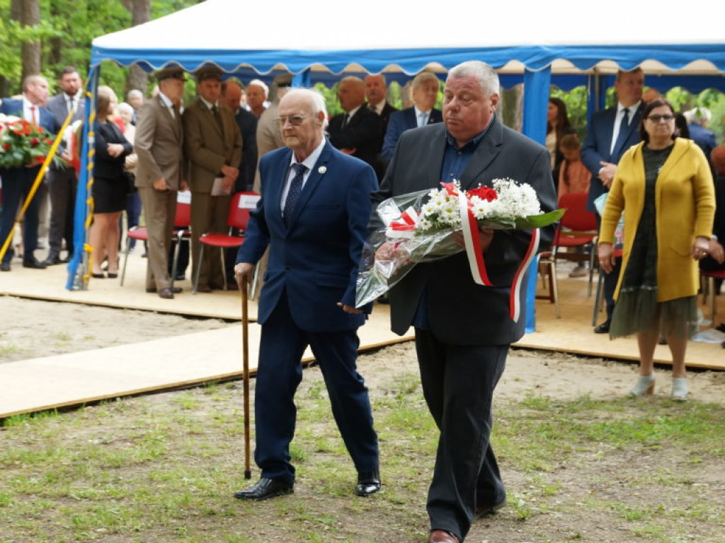 Uroczystość patriotyczna na uroczysku Baran