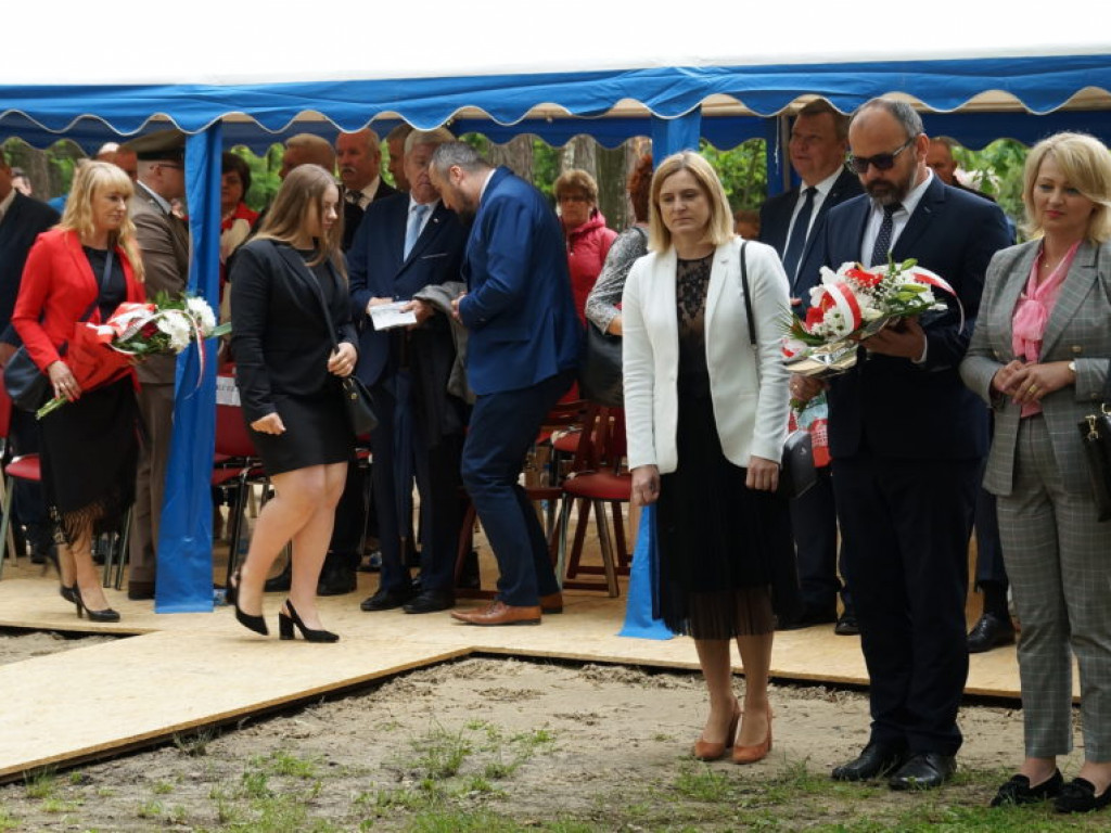 Uroczystość patriotyczna na uroczysku Baran