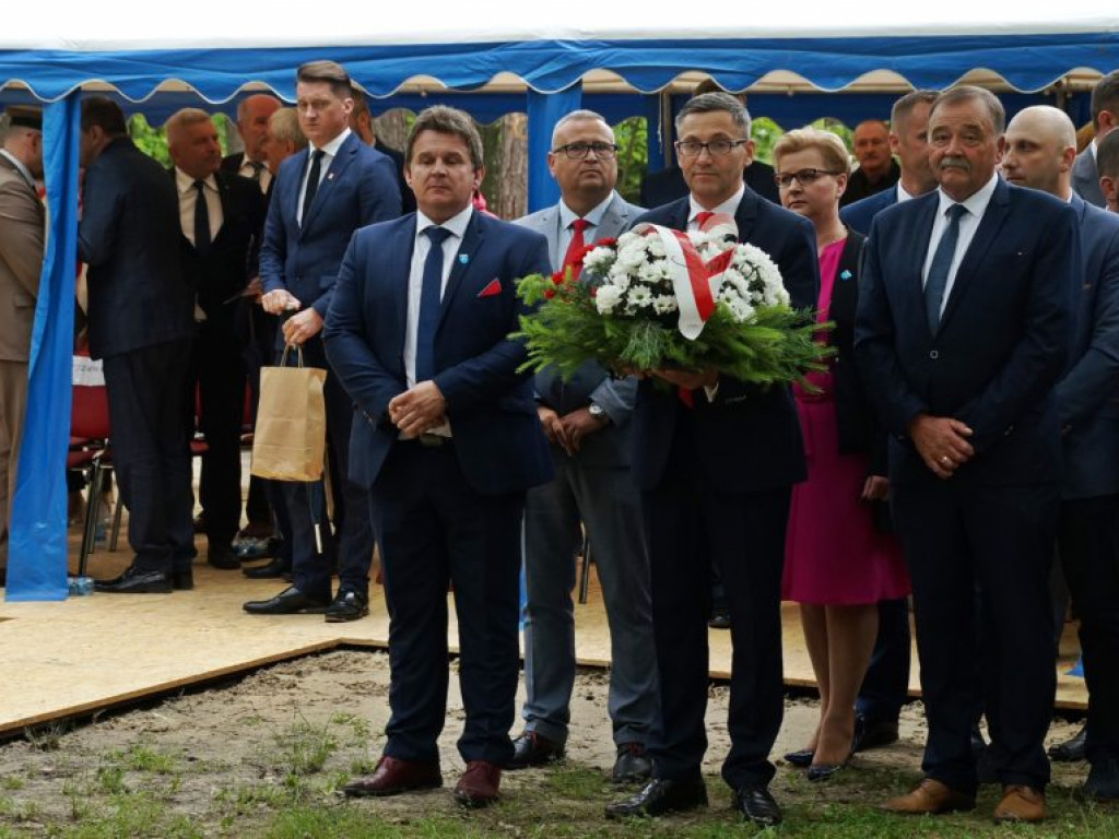 Uroczystość patriotyczna na uroczysku Baran