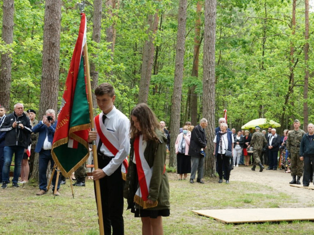 Uroczystość patriotyczna na uroczysku Baran