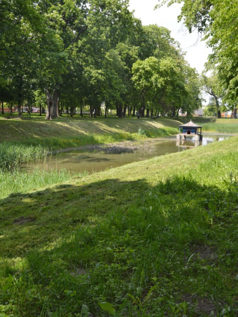 Stawy obecnie i przed rokiem