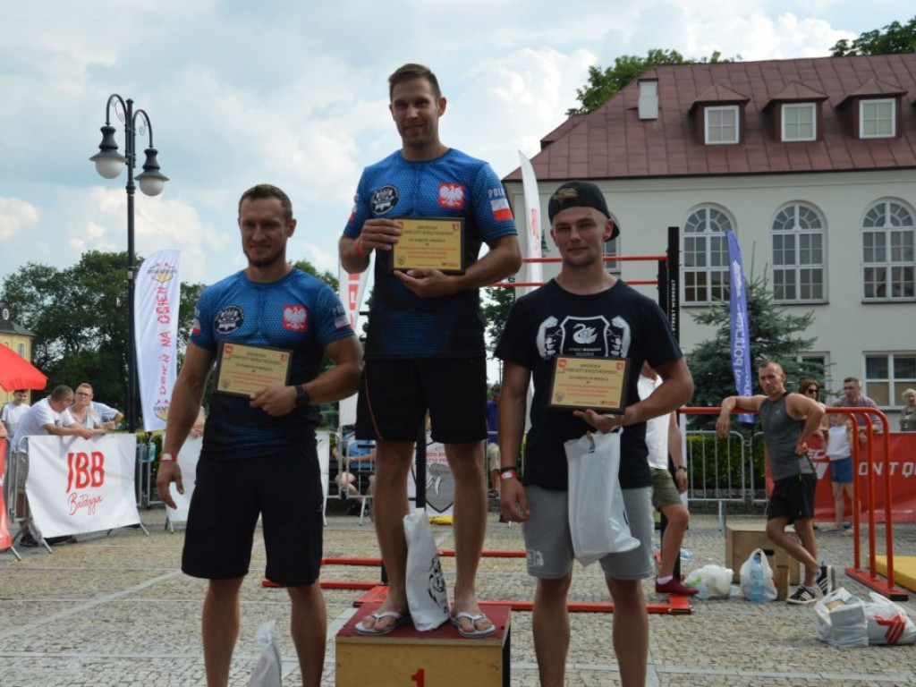 VIII Ogólnopolskie Mistrzostwa w Podciąganiu na Drążku w Radzyniu Podlaskim