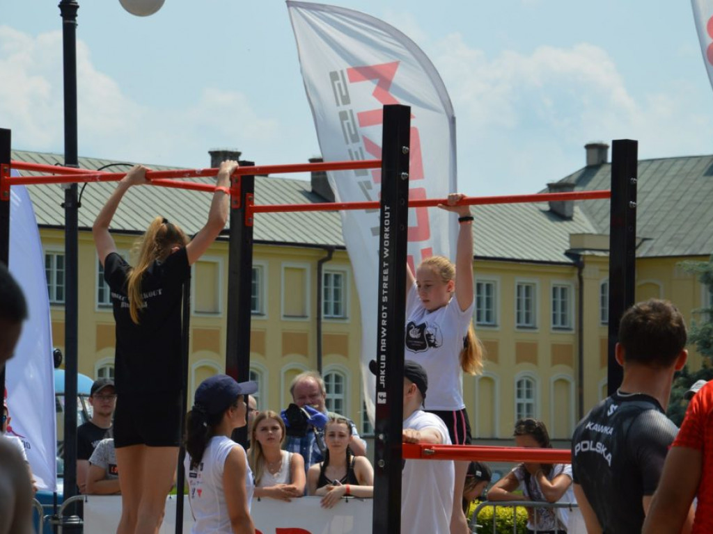 VIII Ogólnopolskie Mistrzostwa w Podciąganiu na Drążku w Radzyniu Podlaskim