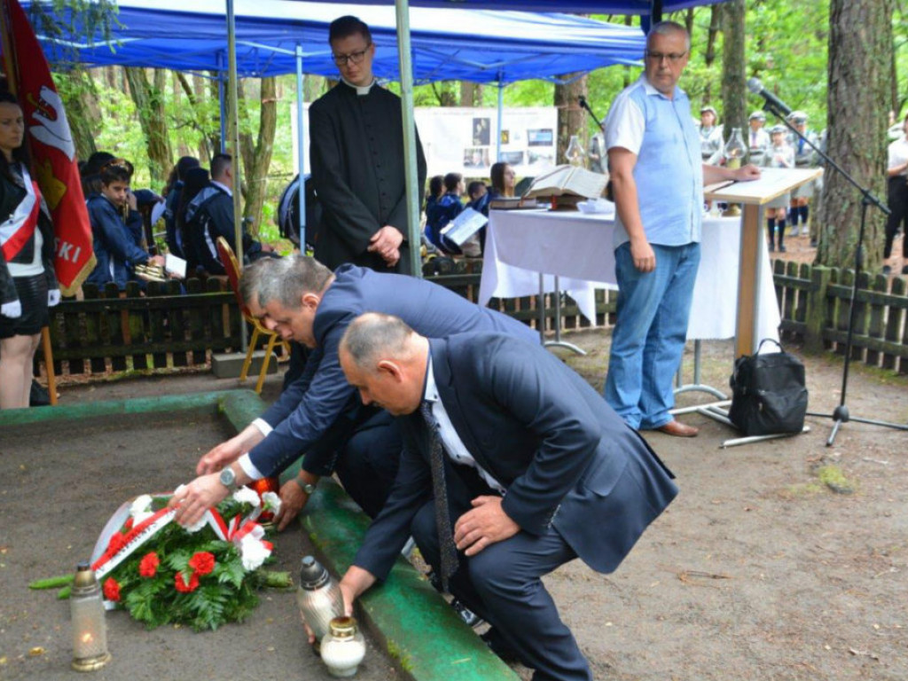 Obchody ku czci zamordowanych harcerzy w Sitnie