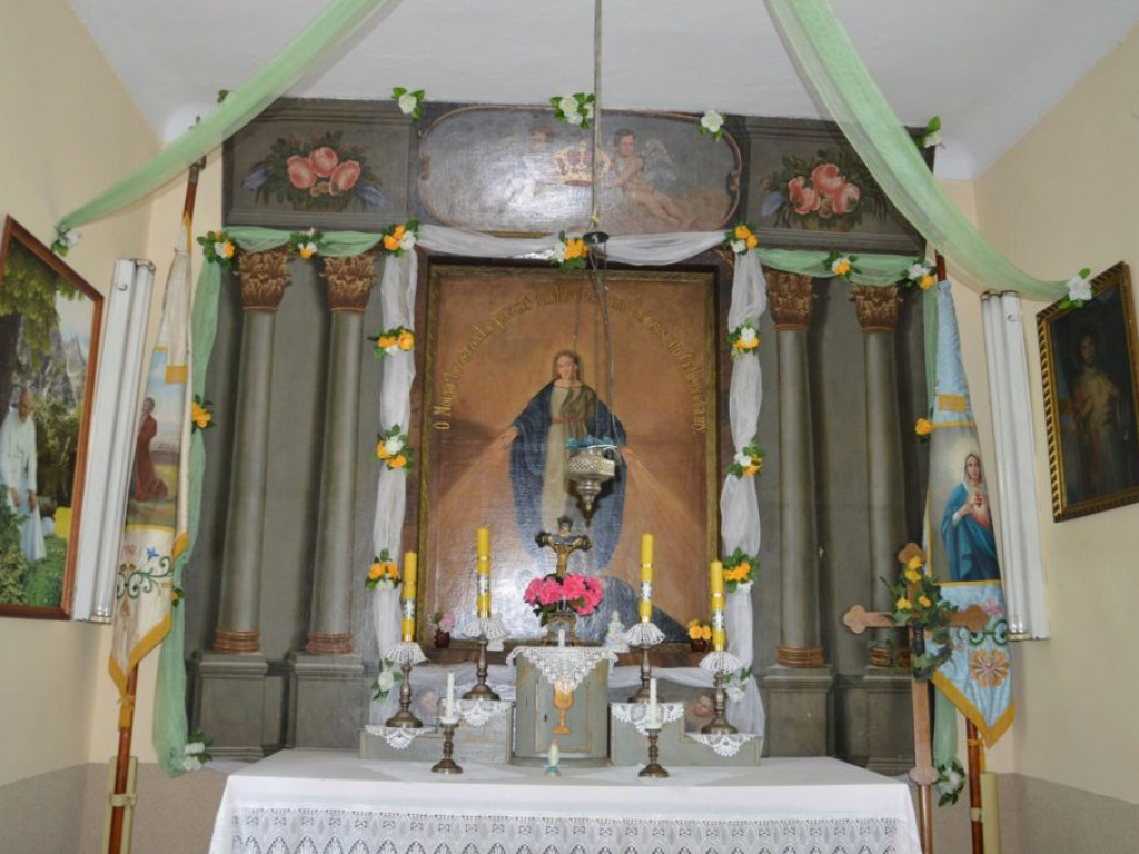Kaplica Matki Bożej Szkaplerznej w Jurkach