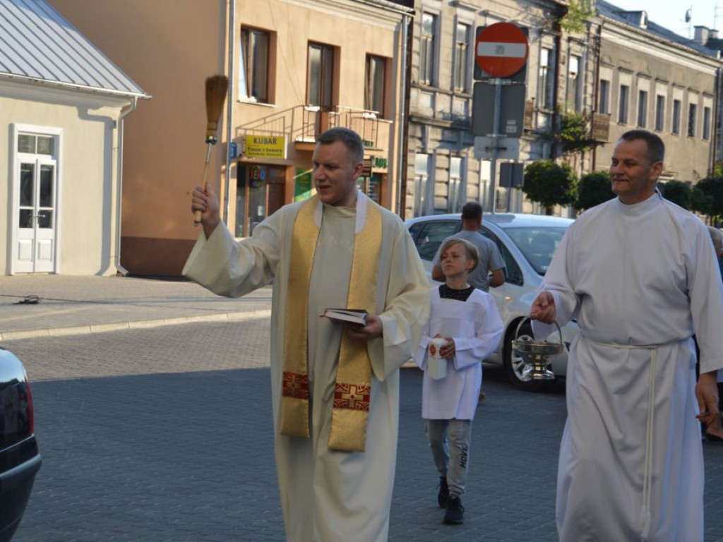 Święcenie pojazdów w parafii Trójcy Św.