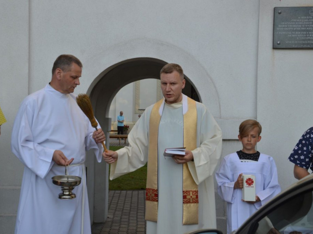 Święcenie pojazdów w parafii Trójcy Św.