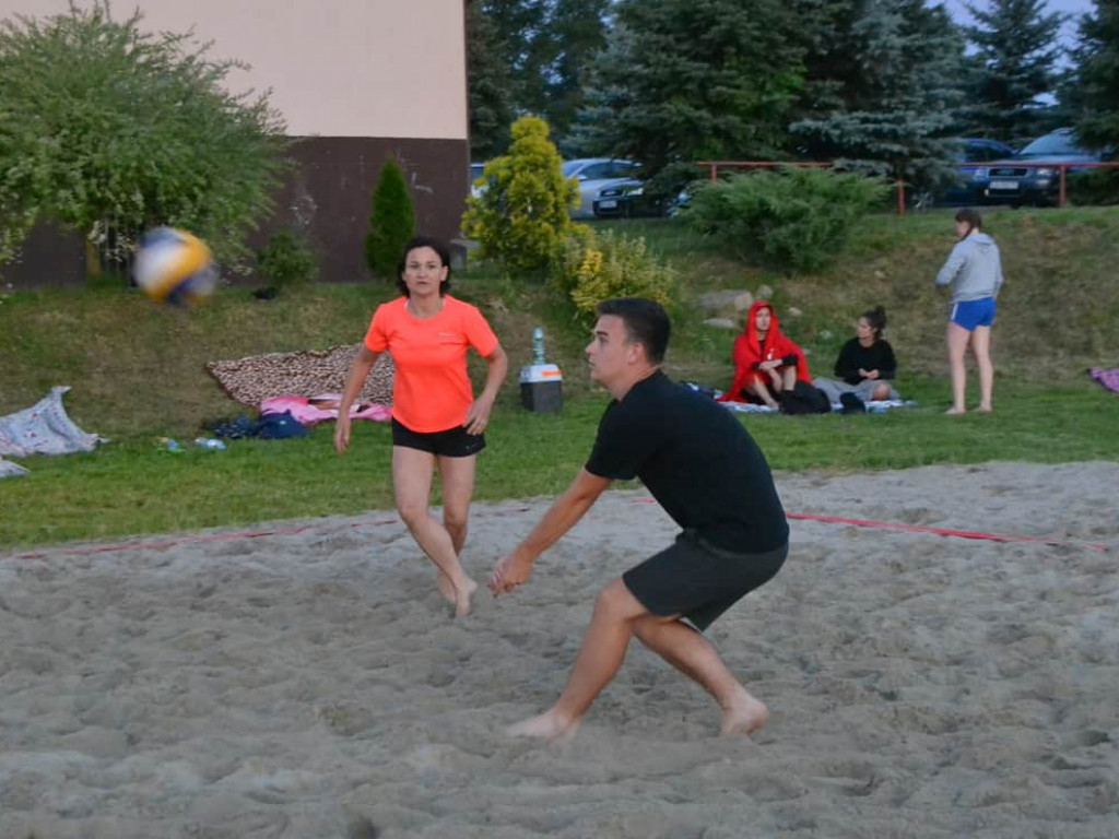 Miejsko-Gminny Turniej Siatkówki Plażowej w Paszkach Dużych