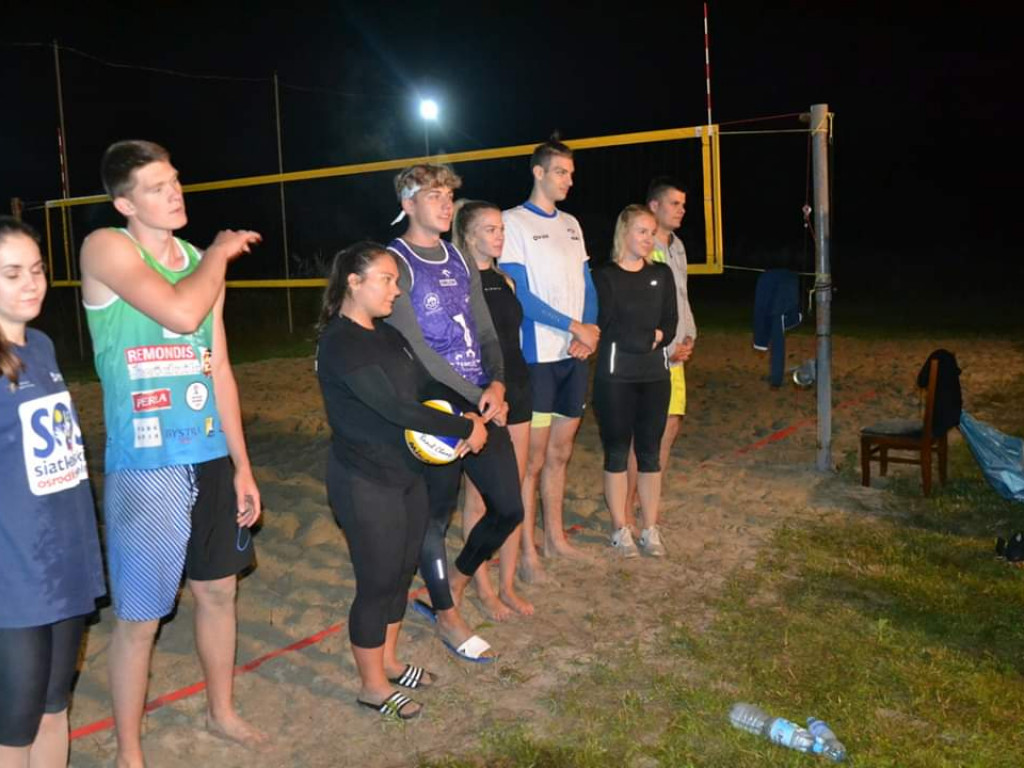 Miejsko-Gminny Turniej Siatkówki Plażowej w Paszkach Dużych