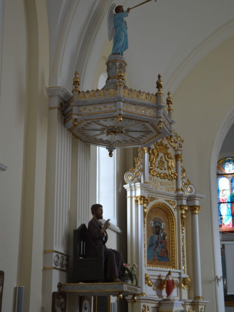 Parafia p. w. Matki Bożej Królowej Aniołów w Brzeźnicy Bychawskiej