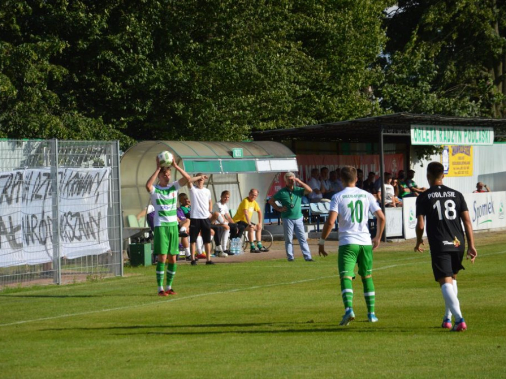 Inauguracja ligi: mecz Orlęta Radzyń Podlaski - Podlasie Biała Podlaska