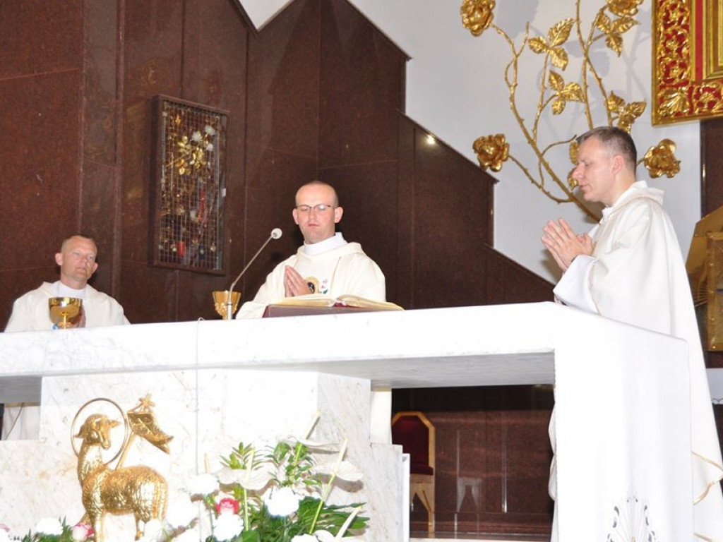 Początek sztafetowej pielgrzymki na Jasną Górę