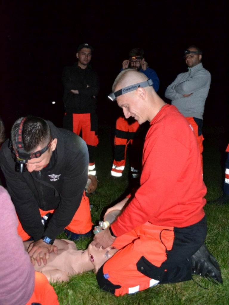 Ćwiczenia ratownicze w Paszkach Dużych