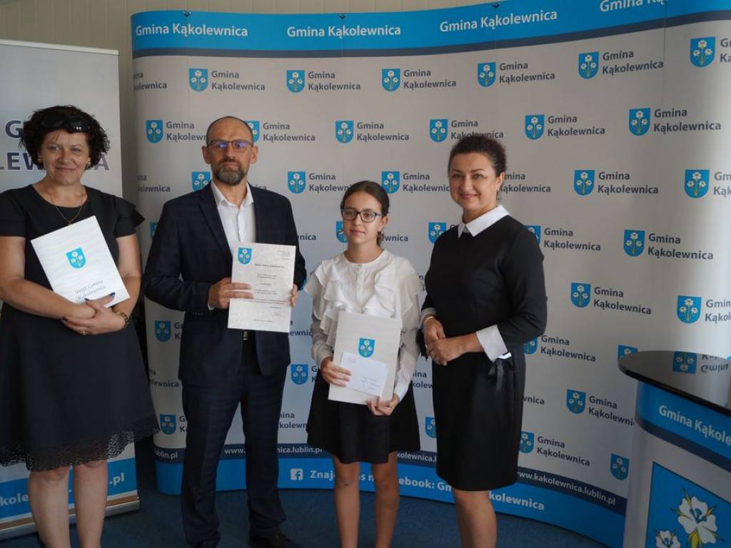 Przyznanie stypendiów w gminie Kąkolewnica