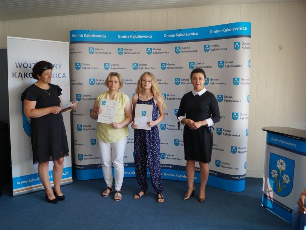 Przyznanie stypendiów w gminie Kąkolewnica