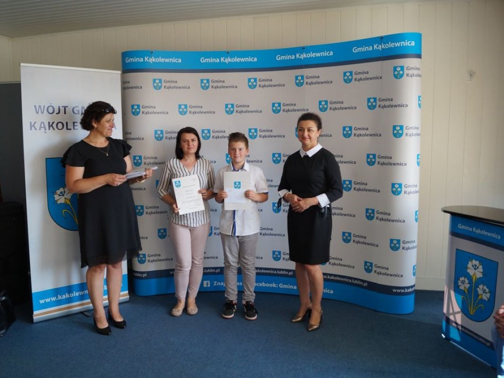 Przyznanie stypendiów w gminie Kąkolewnica