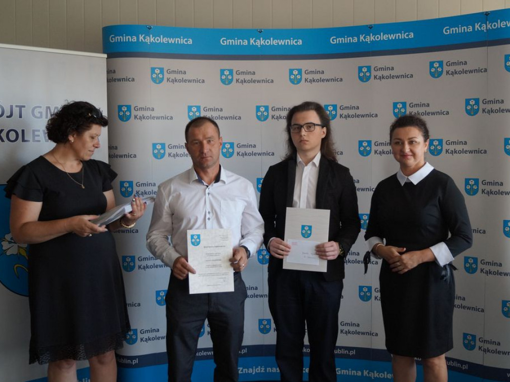 Przyznanie stypendiów w gminie Kąkolewnica