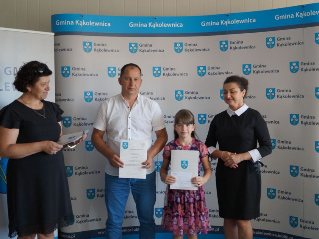 Przyznanie stypendiów w gminie Kąkolewnica