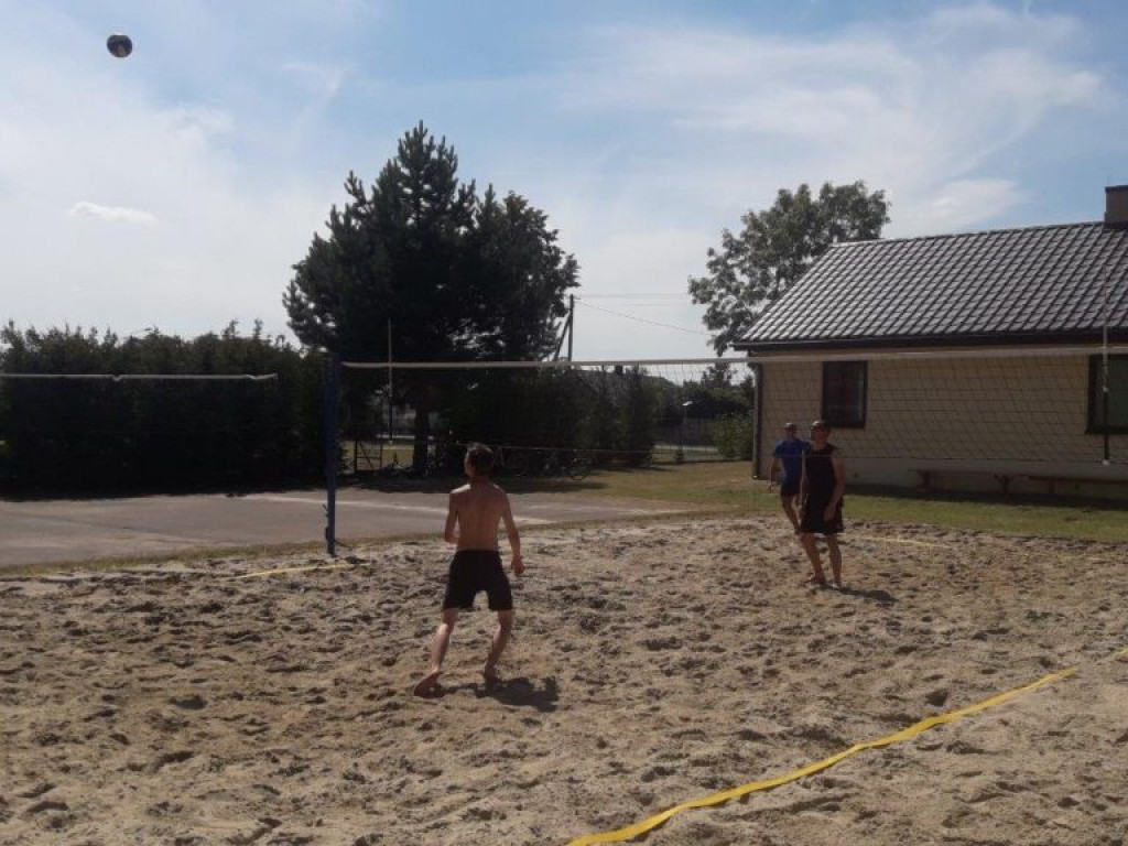 Turniej siatkówki plażowej w Płudach