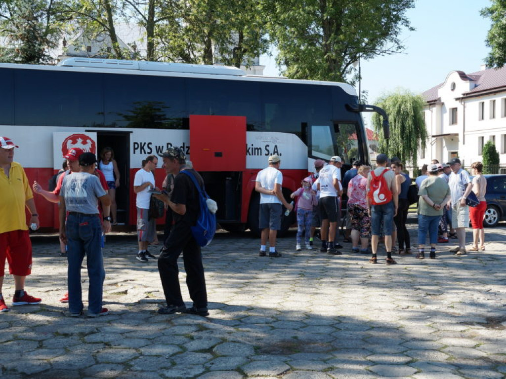 Wycieczka podopiecznych DŚDS do Czemiernik, Tchórzewa i Bełcząca