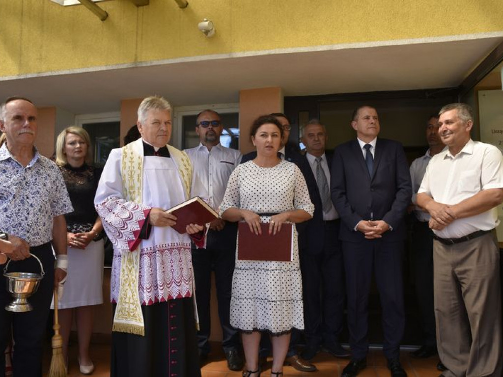 Odsłonięcie pamiątkowej tablicy w Kąkolewnicy