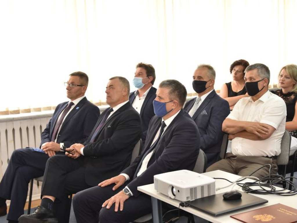 Odsłonięcie pamiątkowej tablicy w Kąkolewnicy