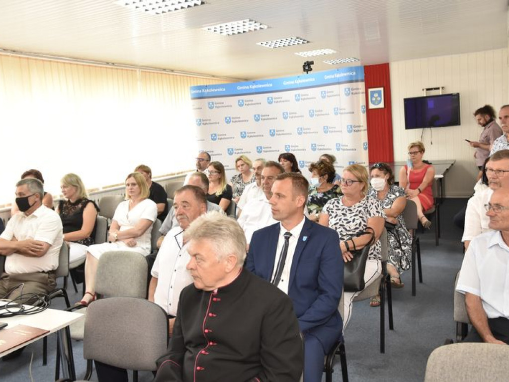 Odsłonięcie pamiątkowej tablicy w Kąkolewnicy